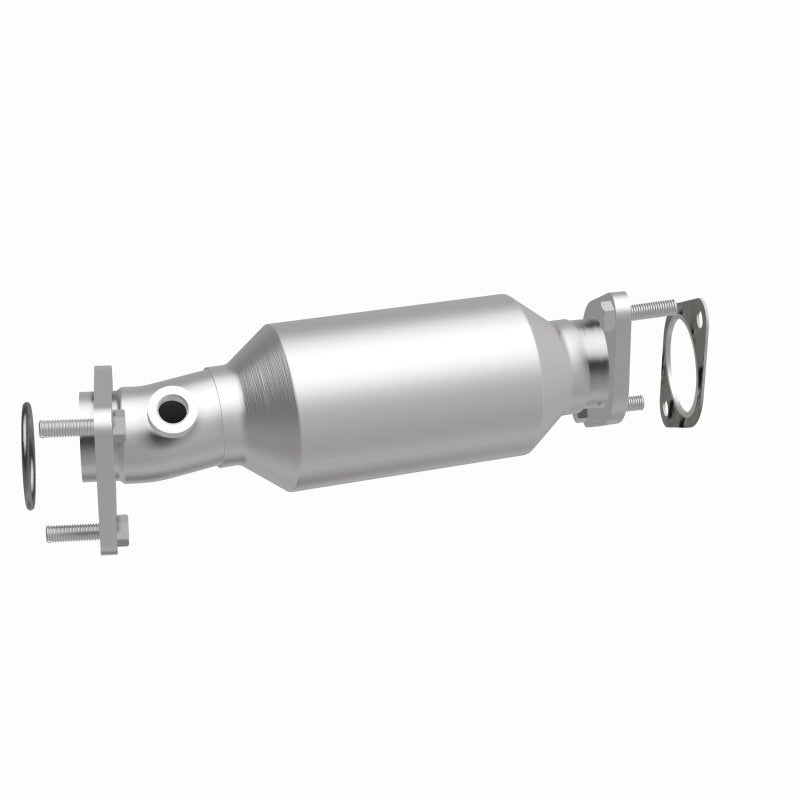 Magnaflow Conv DF 13-15 Frontier 4 Close Coupled - DTX Performance