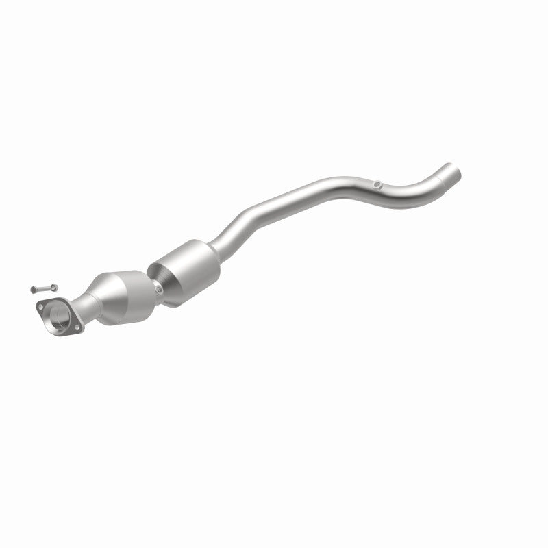 MagnaFlow 13-17 Range Rover V8 5 OEM Underbody Direct Fit EPA Compliant Catalytic Converter - DTX Performance