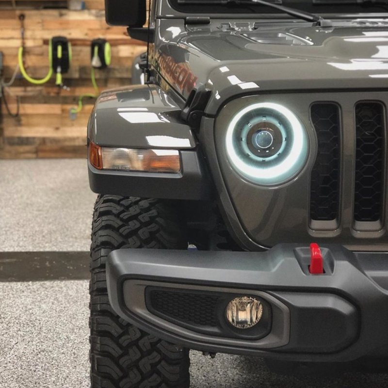 Oracle Oculus Bi-LED Projector Headlights for Jeep JL/Gladiator JT - Satin Silver - 5500K - DTX Performance