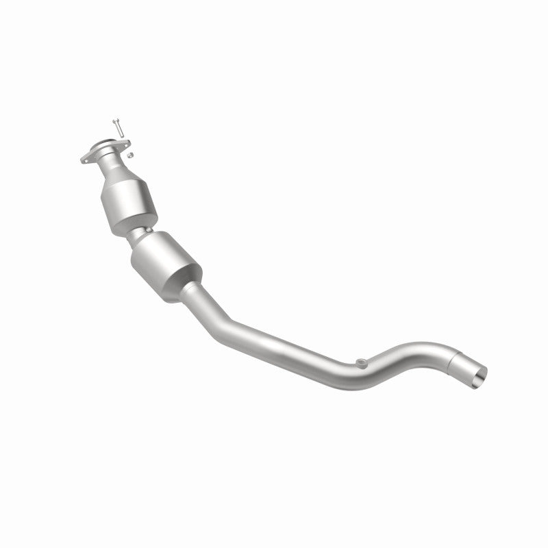 MagnaFlow 13-17 Range Rover V8 5 OEM Underbody Direct Fit EPA Compliant Catalytic Converter - DTX Performance