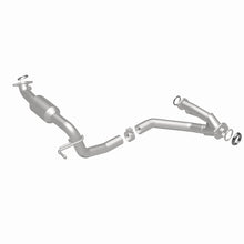 Load image into Gallery viewer, MagnaFlow 05-07 / 09-11 Toyota Tacoma Direct-Fit Catalytic Converter - DTX Performance