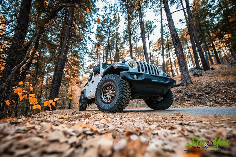 Oracle Jeep JL/Gladiator JT Oculus Switchback Bi-LED Projector Headlights - Amber/White Switchback - DTX Performance