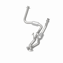 Load image into Gallery viewer, MagnaFlow Conv DF 05-06 Jeep Grand Cherokee 3.7L Y-Pipe Assembly - DTX Performance