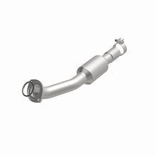 Load image into Gallery viewer, MagnaFlow Conv DF 09-12 Toyota RAV4 2.5 3.5 Underbody - DTX Performance