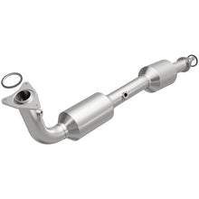 Load image into Gallery viewer, MagnaFlow Conv DF 07-09 Toyota Tundra/Sequoia V8 4.7L - DTX Performance