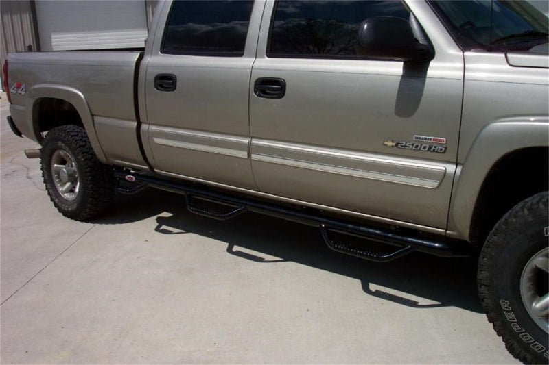 N-Fab Nerf Step 01-06 Chevy-GMC 2500/3500 Crew Cab 6.5ft Bed - Gloss Black - Bed Access - 3in - DTX Performance