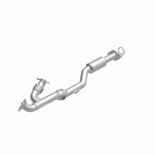 Load image into Gallery viewer, MagnaFlow Direct-Fit OEM EPA Compliant Catalytic Converter - 13-15 Nissan Pathfinder V6 3.5L - DTX Performance