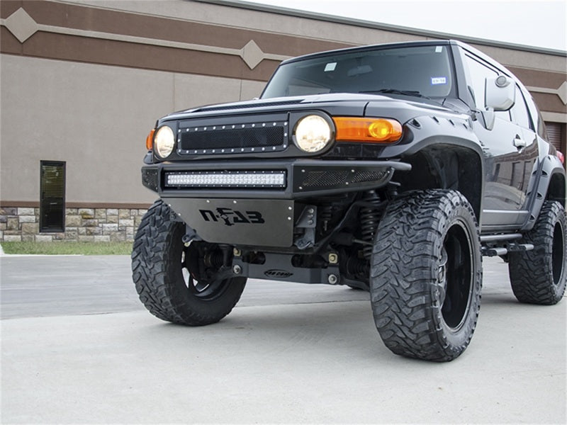 N-Fab M-RDS Front Bumper 06-17 Toyota FJ Cruiser - Tex. Black w/Silver Skid Plate - DTX Performance