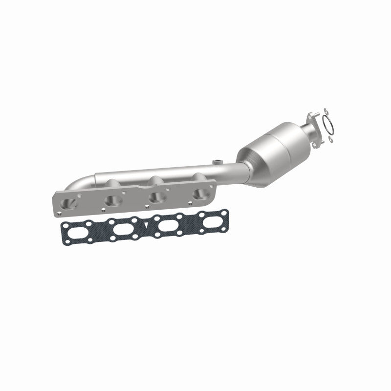 MagnaFlow Direct-Fit SS Catalytic Converter 04-06 Nissan Titan 5.6L V8 (California) - DTX Performance