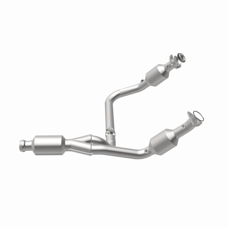 Magnaflow 14-15 Chevrolet Silverado 1500 5.3L Direct-Fit Catalytic Converter - DTX Performance