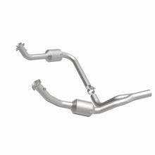 Load image into Gallery viewer, MagnaFlow 10-11 Jeep Wrangler 3.8L Direct Fit CARB Compliant Catalytic Converter - DTX Performance