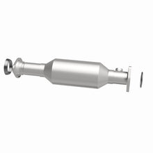 Load image into Gallery viewer, MagnaFlow California Direct-Fit Catalytic Converter 97-01 Honda CR-V L4 2.0L - DTX Performance