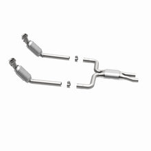 Load image into Gallery viewer, MagnaFlow Direct fit Catalytic Converter, Lincoln 03-06 8 3.9L; Y Pope Assy - DTX Performance