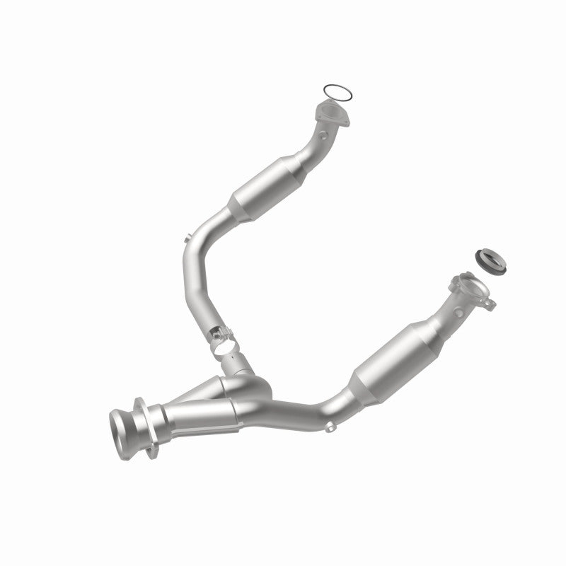 MagnaFlow Conv DF 2007-2008 Cadillac Escalade 6.2L - DTX Performance