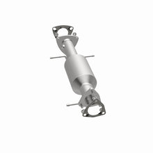 Load image into Gallery viewer, MagnaFlow California Grade Catalytic Converter Direct Fit 96-97 GMC Sonoma / Chevrolet S10 - DTX Performance