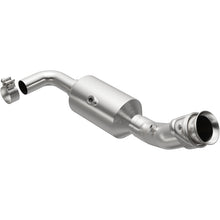 Load image into Gallery viewer, MagnaFlow 18-20 Ford F-150 V6 3.3L Left Underbody Direct-Fit Catalytic Converter - DTX Performance