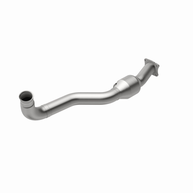 MagnaFlow Conv. DF 01-05 GM Silv/Sierra 6.6L - DTX Performance