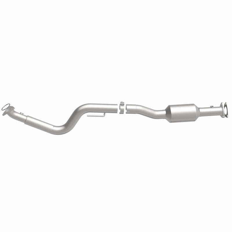 MagnaFlow 2009 Chevrolet Express 4500 V8 6.0L Right Underbody Catalytic Converter - DTX Performance