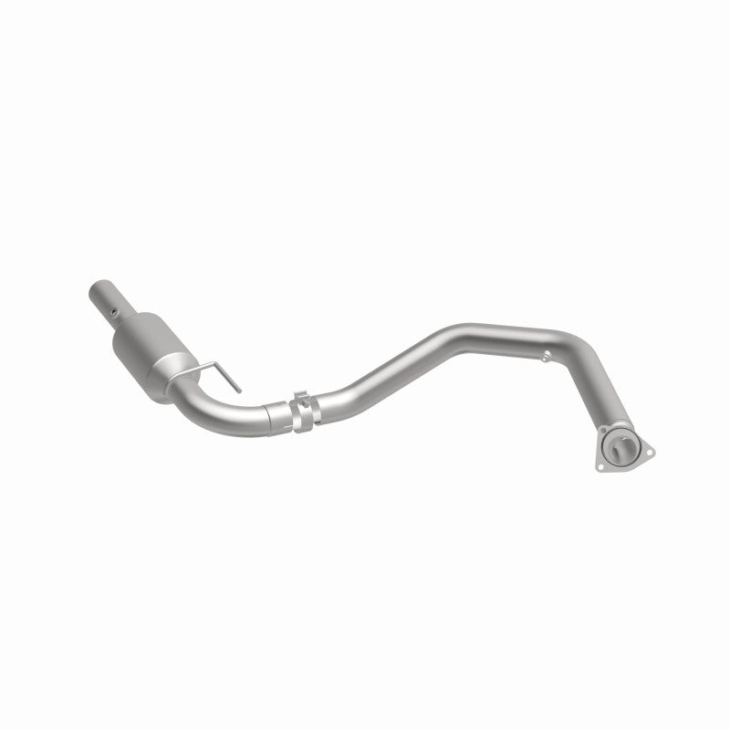 MagnaFlow 2009 Chevrolet Express 4500 V8 6.0L Left Underbody Catalytic Converter - DTX Performance