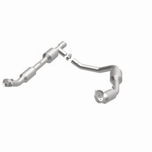 Load image into Gallery viewer, MagnaFlow Conv Direct Fit 05-06 Ford E-350 Super Duty 5.4L - DTX Performance