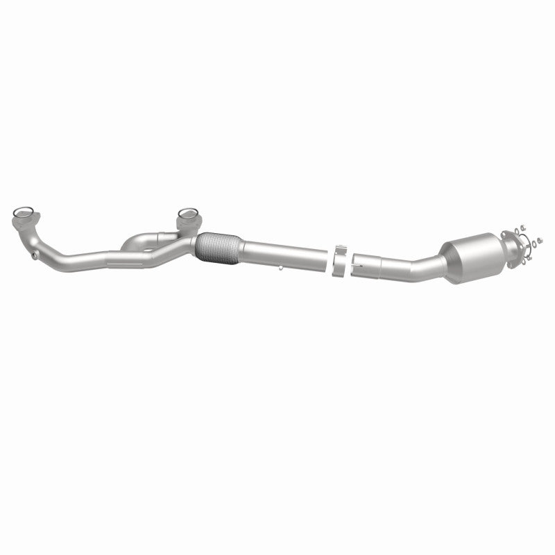 MagnaFlow 18-20 Honda Odyssey V6 3.5L OEM Underbody Single Grade Direct-Fit Catalytic Converter - DTX Performance