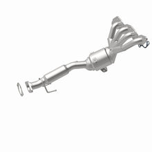 Load image into Gallery viewer, MagnaFlow 14-15 Ford Transit Connect OEM Grade Federal/EPA Compliant Manifold Catalytic Converter - DTX Performance