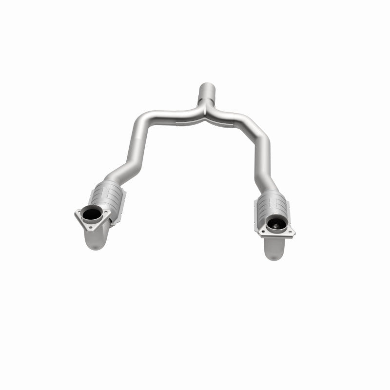 MagnaFlow Conv GM 49X6.5X4 2.25/3 - DTX Performance