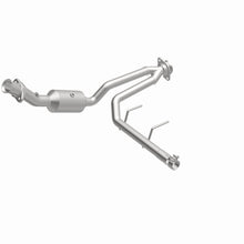 Load image into Gallery viewer, MagnaFlow 18-20 Ford F-150 V6 3.3L Right Underbody Direct-Fit Catalytic Converter - DTX Performance