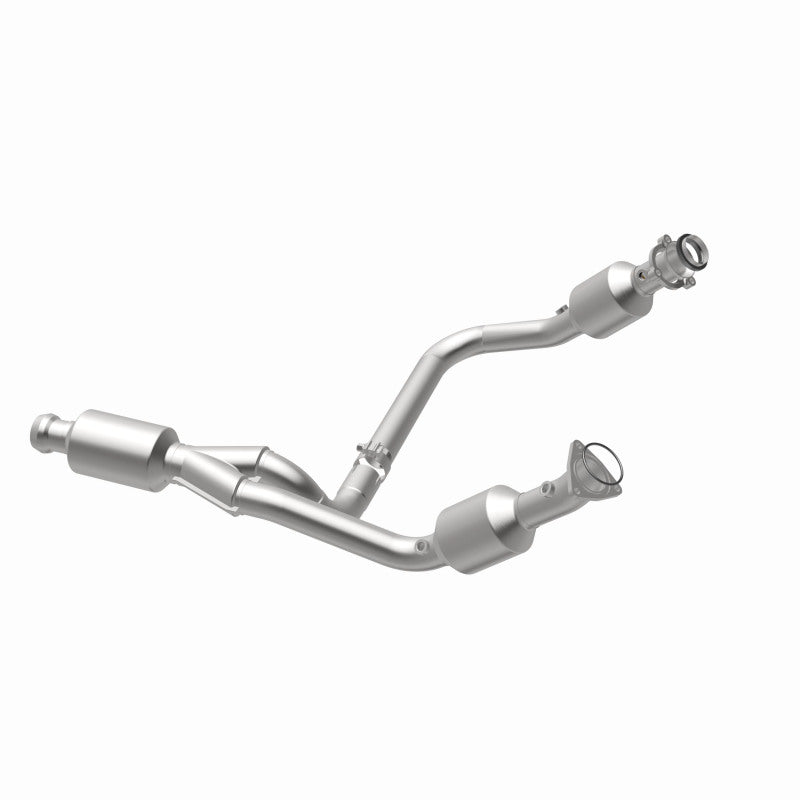 Magnaflow 14-15 Chevrolet Silverado 1500 5.3L Direct-Fit Catalytic Converter - DTX Performance