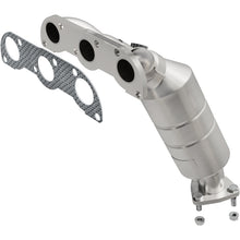 Load image into Gallery viewer, MagnaFlow Conv DF 04-05 Suz Verona2.5 Manifold Rear - DTX Performance