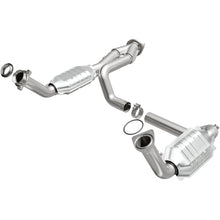 Load image into Gallery viewer, MagnaFlow Conv DF 02-06 Cadillac Escalade / 02-06 Chevy Avalanche 5.3L Dual Conv Y-Pipe Assembly 2WD - DTX Performance