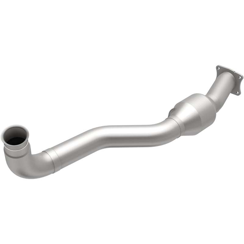 MagnaFlow Conv. DF 01-05 GM Silv/Sierra 6.6L - DTX Performance