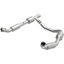 Load image into Gallery viewer, MagnaFlow Conv Direct Fit 05-06 Ford E-350 Super Duty 5.4L - DTX Performance