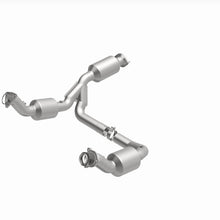 Load image into Gallery viewer, MagnaFlow 2021 Chevrolet Express 2500 4.3L Underbody Direct-Fit Catalytic Converter - DTX Performance